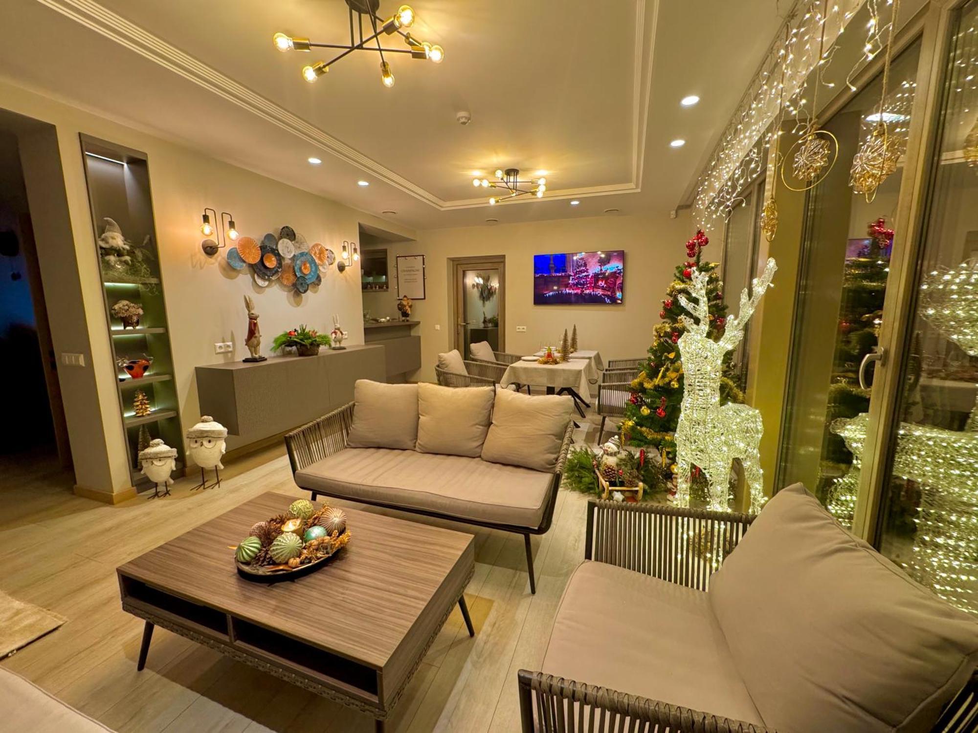 Orange Holiday Паланга Екстериор снимка
